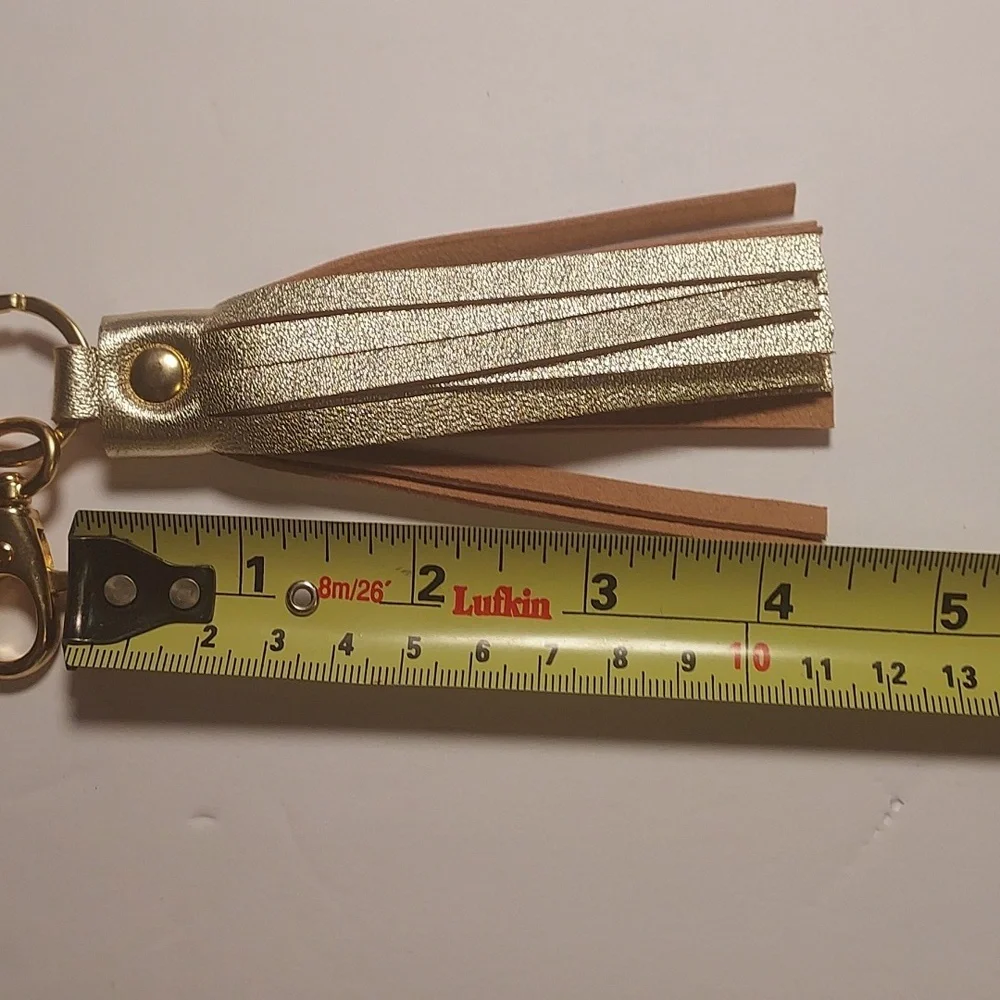 Oyster Shell Keychain Purse Charm With Leather Tassel Gold and White Coastal